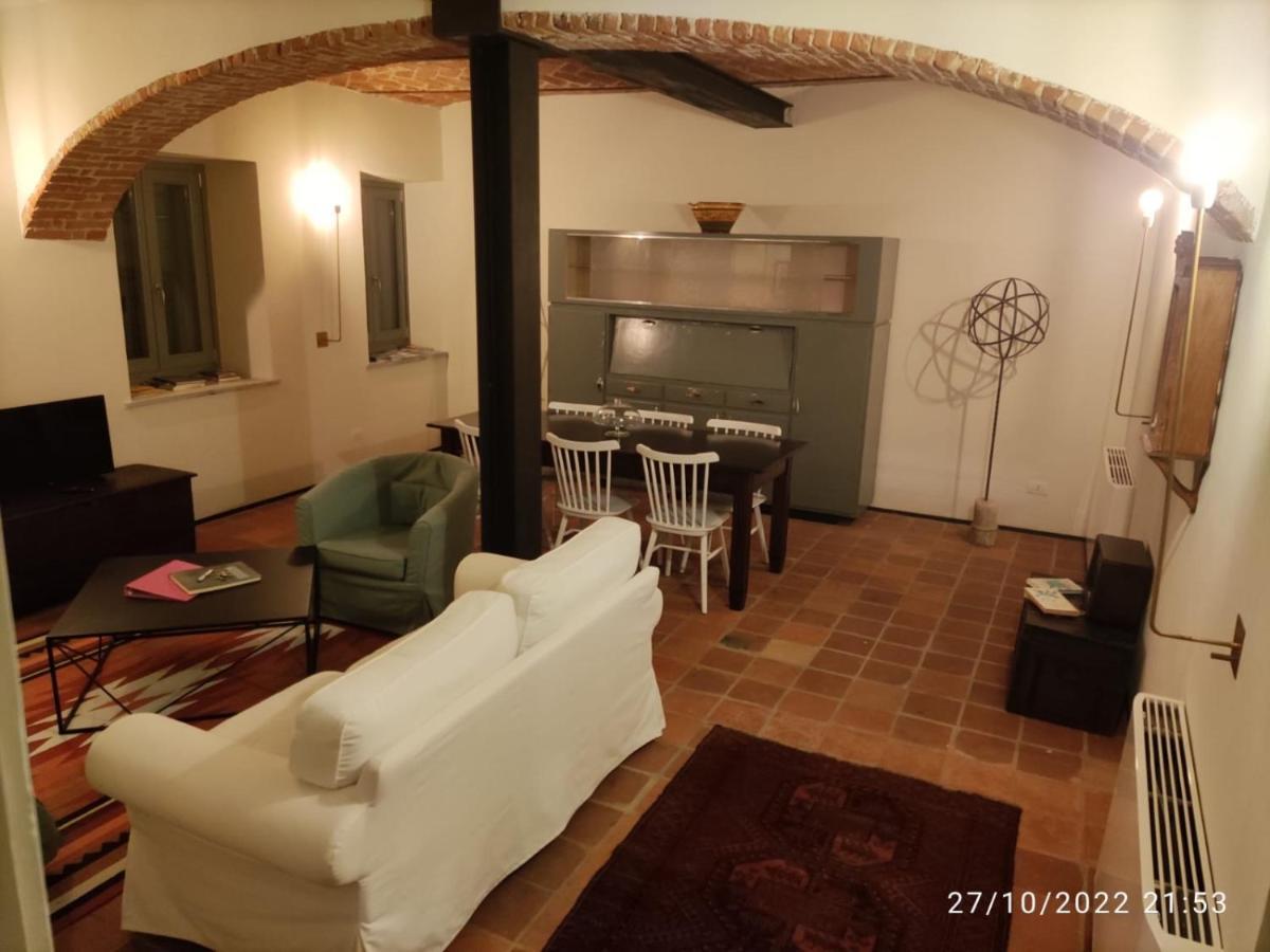Appartamenti Presso Cascina La Melagrana Costigliole d'Asti Dış mekan fotoğraf